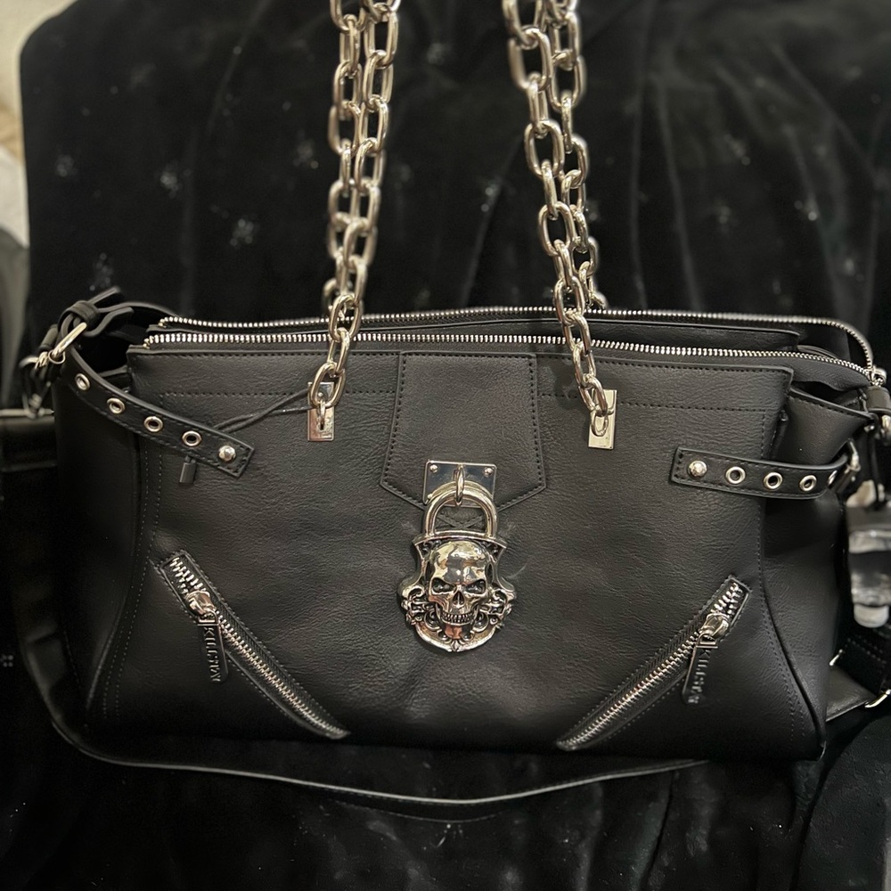 COPY - Super cool Purse! Only used a handful of times